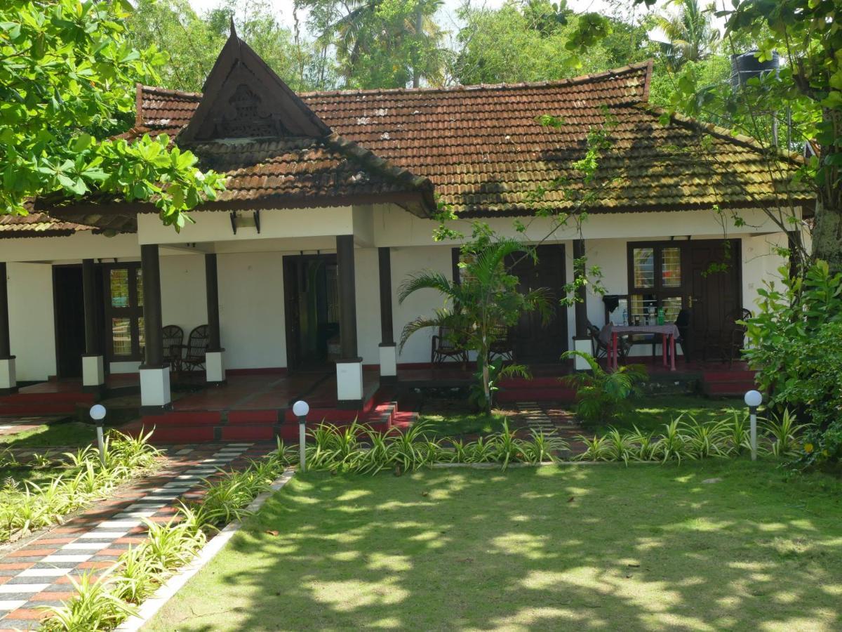 Marari Sealap Beach Villas มาราริคุลาม ภายนอก รูปภาพ