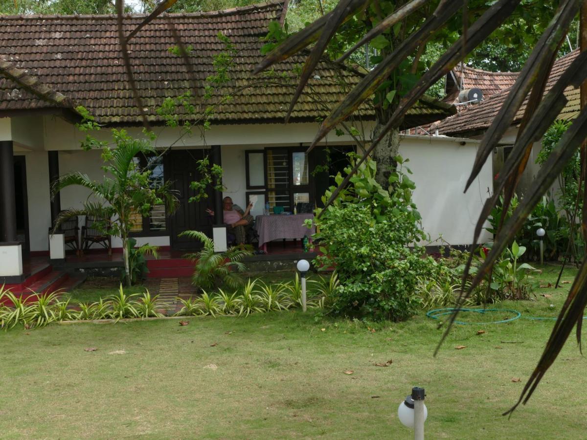 Marari Sealap Beach Villas มาราริคุลาม ภายนอก รูปภาพ